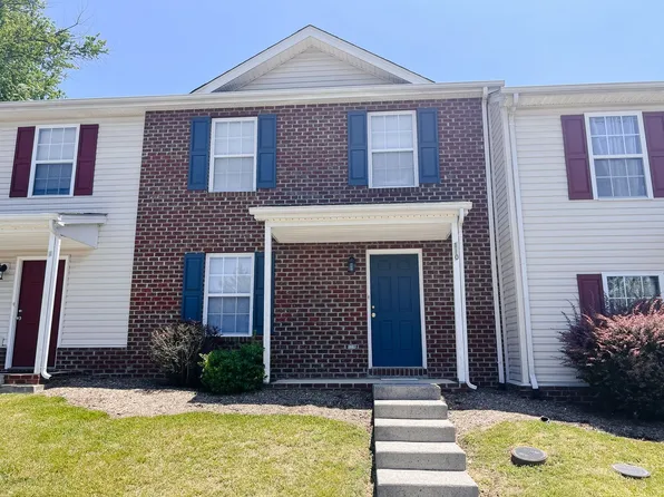 110 Charleston Ln, Christiansburg, VA 24073