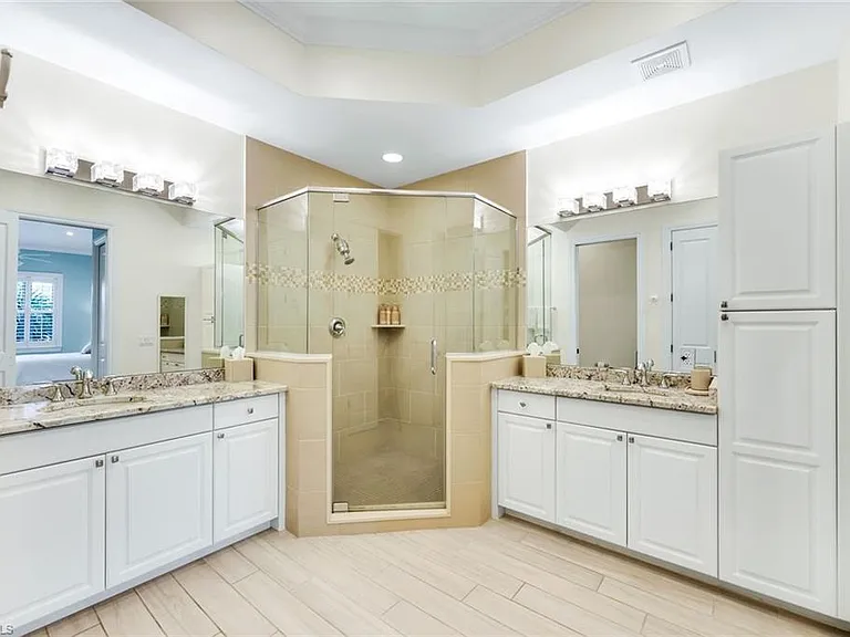 800 Breakaway Ln #203 — Photo 14