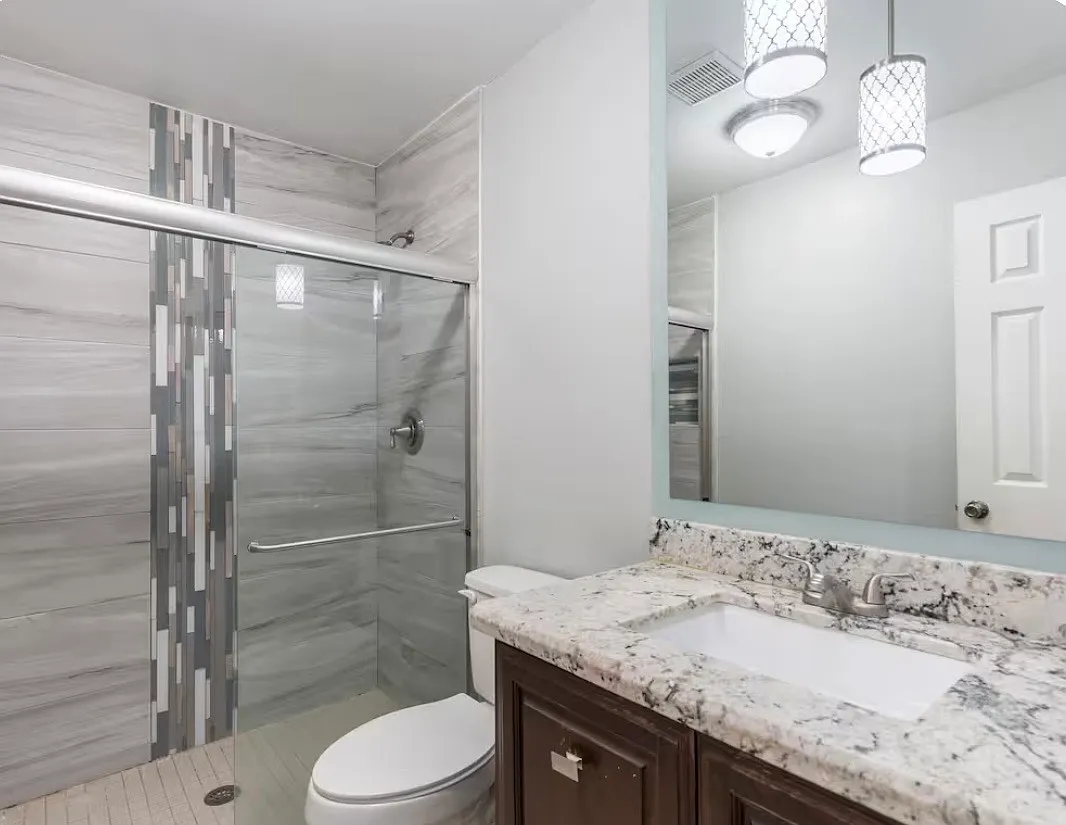4 bed, 2000 sqft, $1,950 — Photo 3