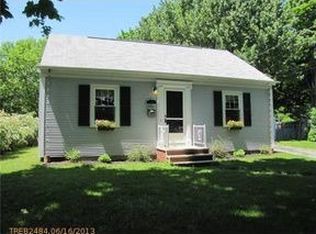 12 Beverly Ter, Cape Elizabeth, ME 04107