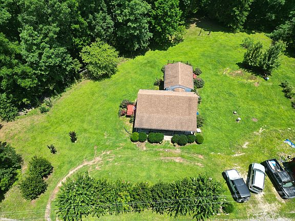 4th image of 1462 Pope Circle Rd