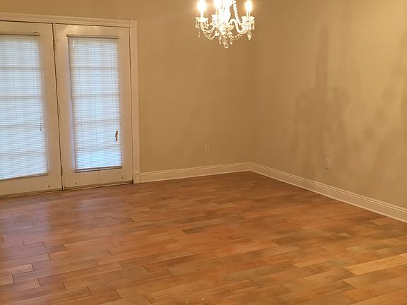 4th image of 18251 Autry Dr