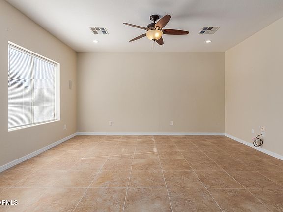 4th image of 1105 E WONG Way