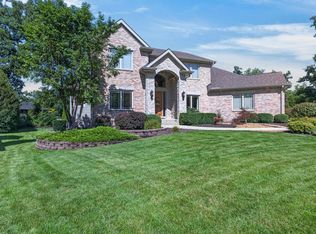 5472 Woodland Way, Loves Park, IL 61111