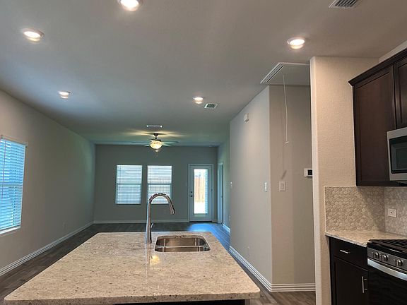 5th image of 114 Mountain Meadow Ln