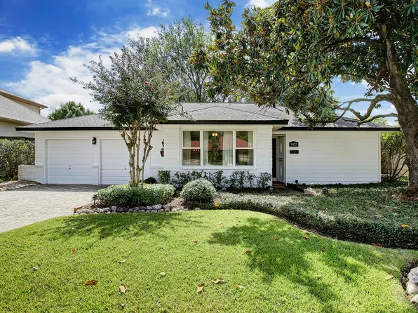 8427 Hatton St, Houston, TX 77025