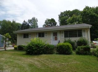 1701 Lealand Ave, Poland, OH