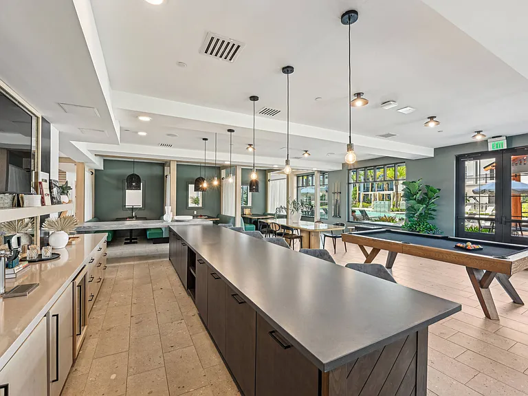 NOVEL Parkway by Crescent Communities — Photo 32