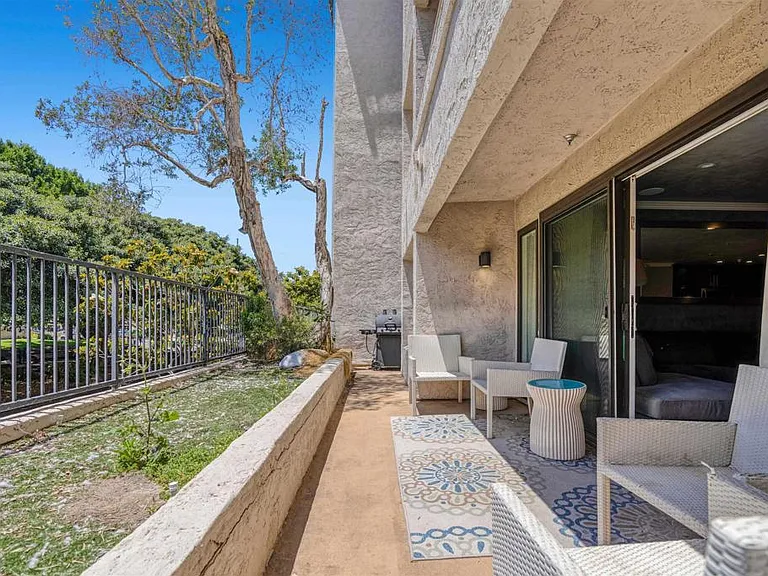 5705 Friars Rd #11 — Photo 28