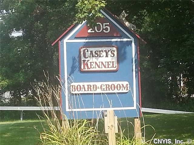 2nd image of 205 Clinton Rd