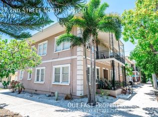 537 2nd St N APT D, Saint Petersburg, FL 33701
