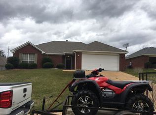 102 Riverwood Pl, Pearl, MS 39208