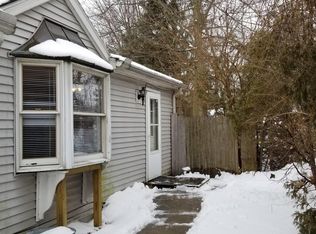 7447 S Telegraph Rd, Temperance, MI 48182