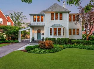 1094 Pine St, Winnetka, IL 60093