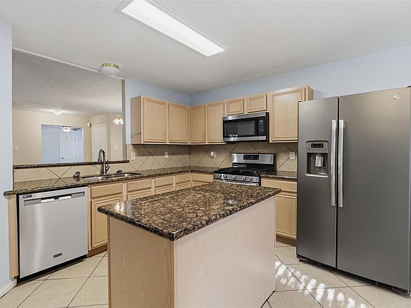 5th image of 6714 Woodland Oaks