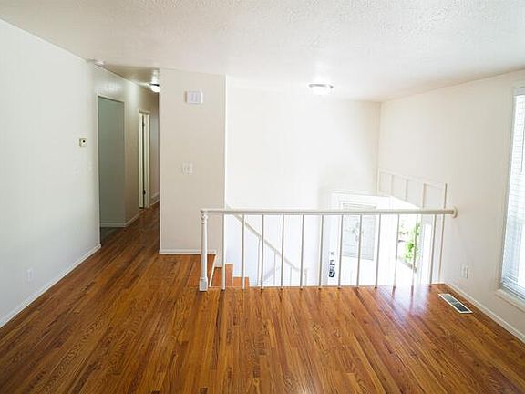 3rd image of 5558 S Somerset Way