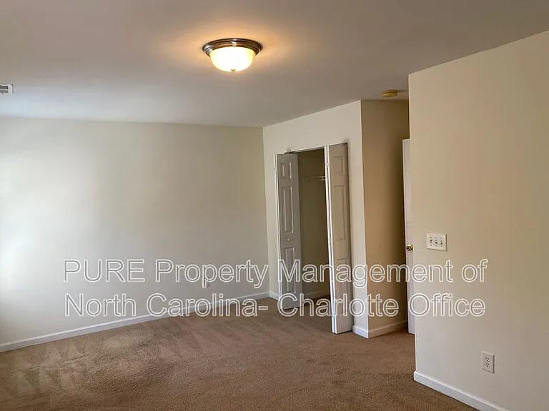 8622 Twined Creek Ln — Photo 27