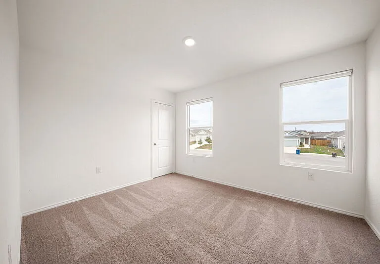5703 Dewberry Run — Photo 27