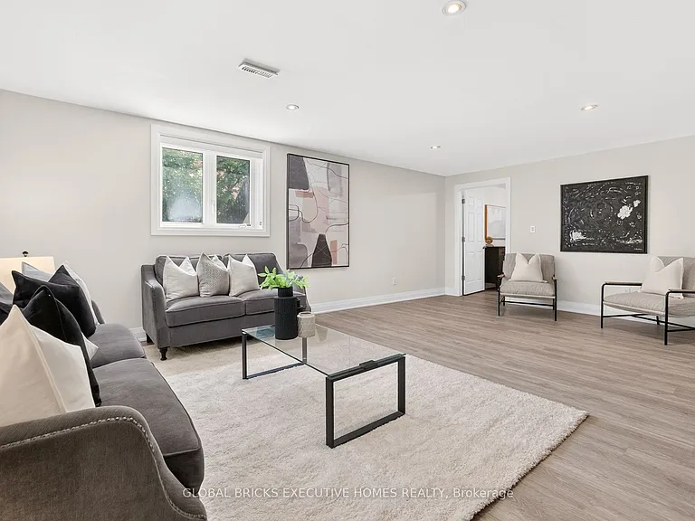 56 Valleyscape Dr — Photo 41