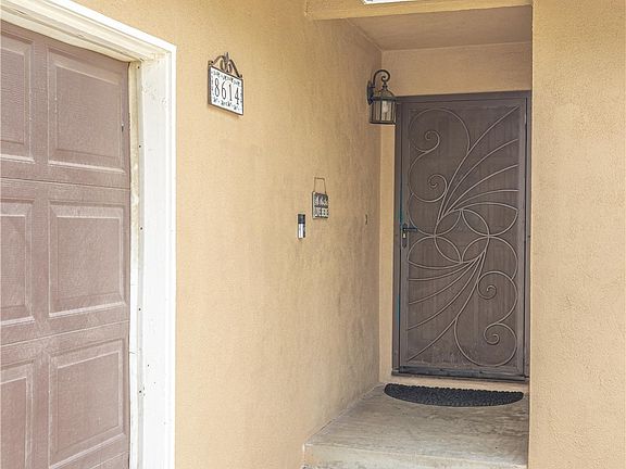 4th image of 8614 Camelia Dr