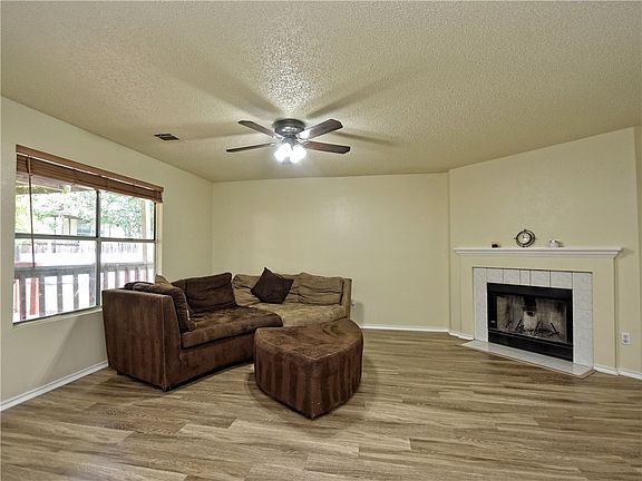 5th image of 20820 Jumpers Delight Ln