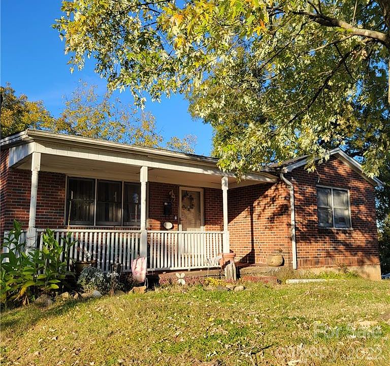 717 1st Ave SE, Hickory, NC 28602 Zillow