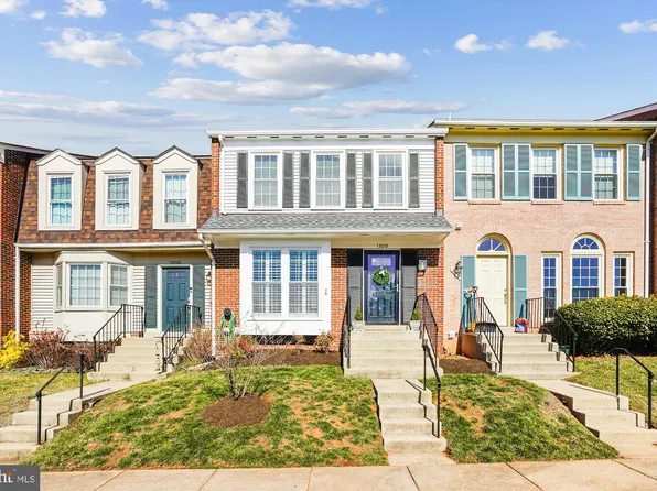 13218 Grand Junction Dr, Fairfax, VA 22033