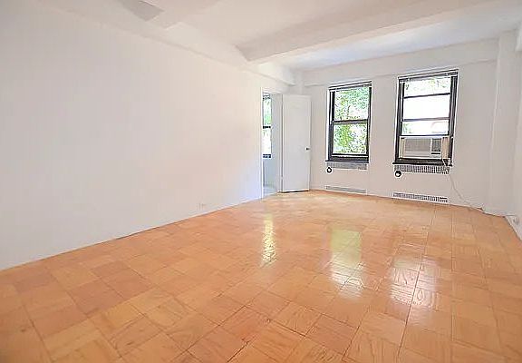 3rd image of 108 E 38th St APT 502