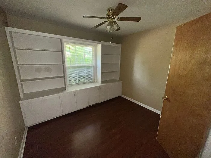 511 Manor Dr — Photo 14