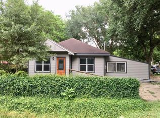 3213 Bayer St, La Porte, TX 77571