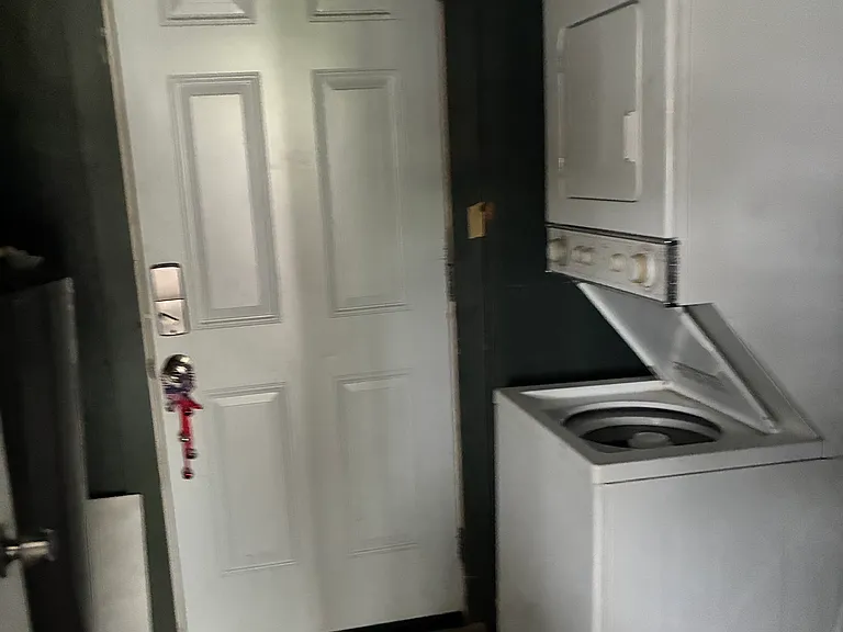 705 Harmon St — Photo 10