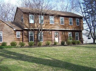 1188 Severn Ridge Rd, Webster, NY 14580