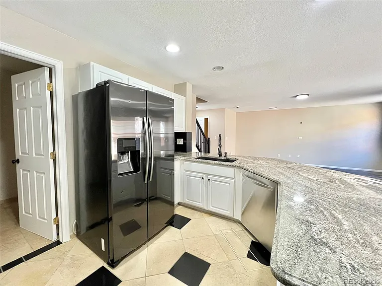 7775 Grant St — Photo 3