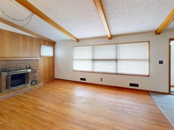 1120 N 1st St, Bismarck, ND 58501