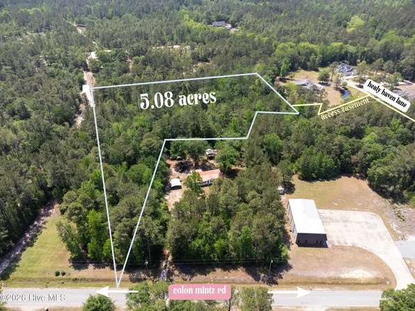 7058 Healy Haven Lane NE, Leland, NC 28451