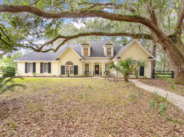 28 Barnwell Drive, Beaufort, SC 29907