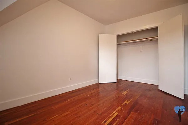 Rented by Next Door Realty NYC | media 17