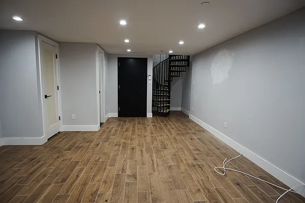 Rented by Lofts and Flats LLC | media 7