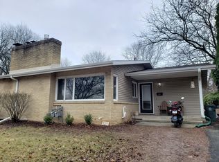 5203 Manitowoc Pkwy, Madison, WI 53705