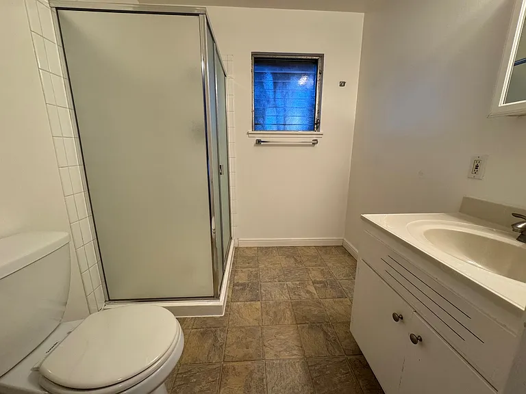 1820 Santa Clara Ave #102 — Photo 13