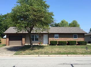 231 W Field Dr, Red Bud, IL 62278