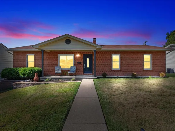 326 W 9th St, Hermann, MO 65041