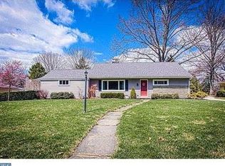 728 Woodfield Rd, Villanova, PA 19085