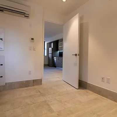 Rented by Nooklyn NYC LLC | media 14