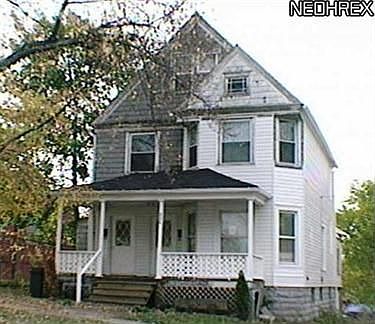 1st image of 806 W Broad St