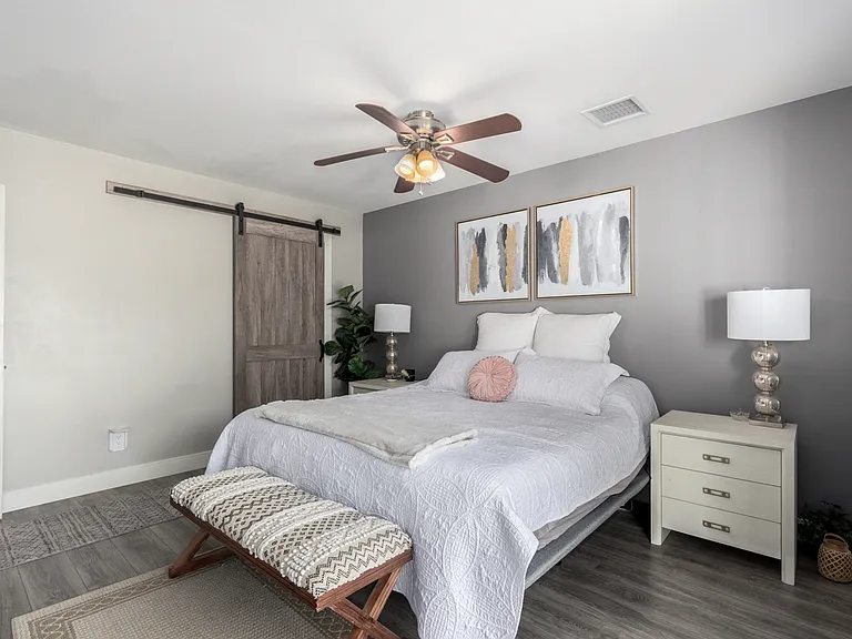 4220 E Becker Ln — Photo 21