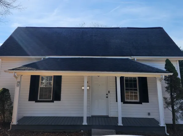 704 Maple St, Cherryville, NC 28021
