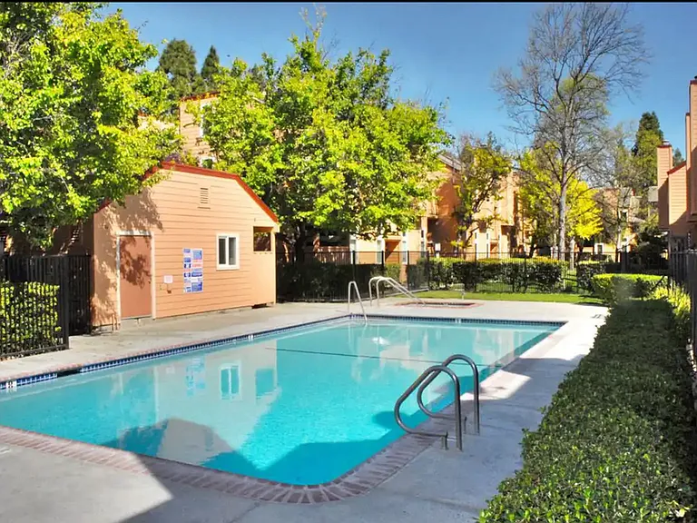 Big Pool