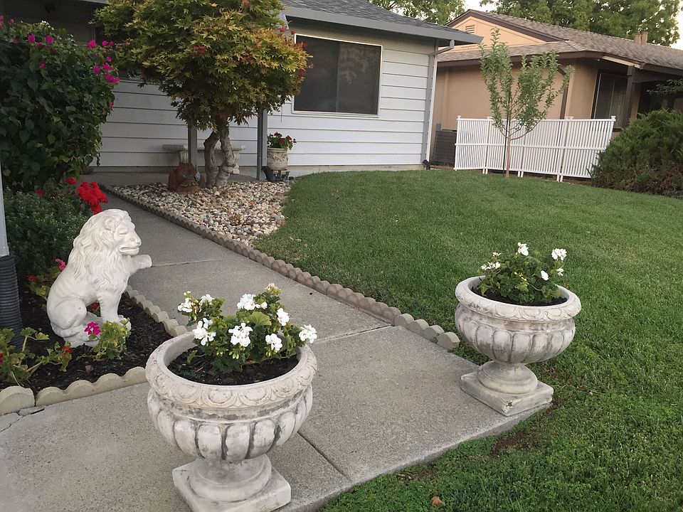 1st image of 168 Lassen Cir