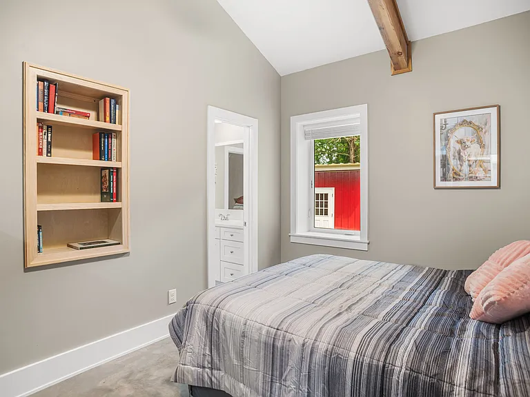 205 Woodcraft Dr — Photo 12